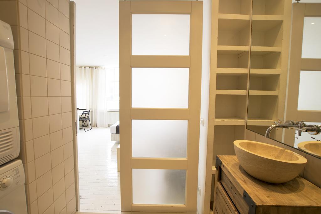 Amsliving Bed & Breakfast Amsterdam Bagian luar foto