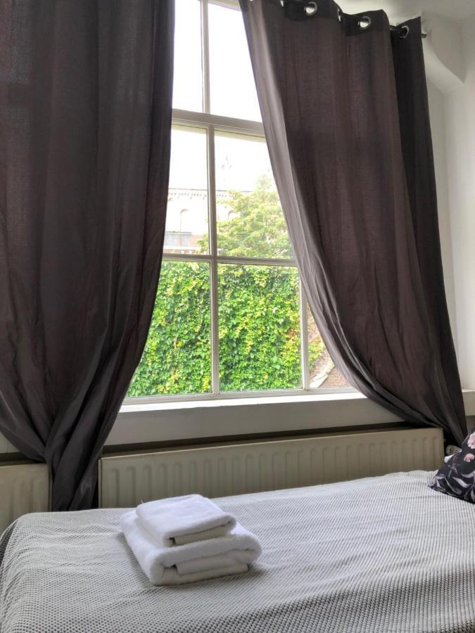 Amsliving Bed & Breakfast Amsterdam Bagian luar foto