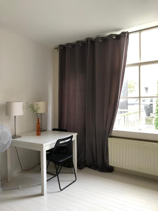 Amsliving Bed & Breakfast Amsterdam Bagian luar foto