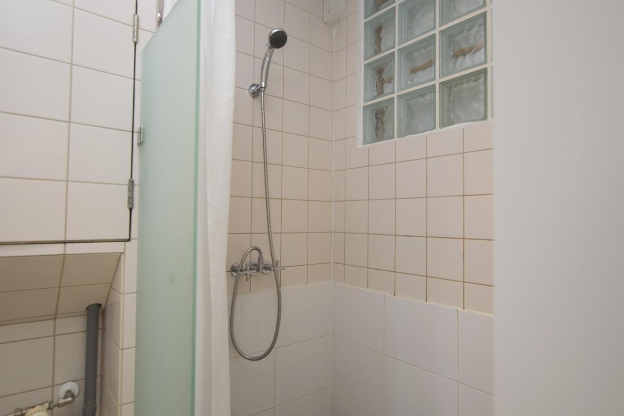 Amsliving Bed & Breakfast Amsterdam Bagian luar foto